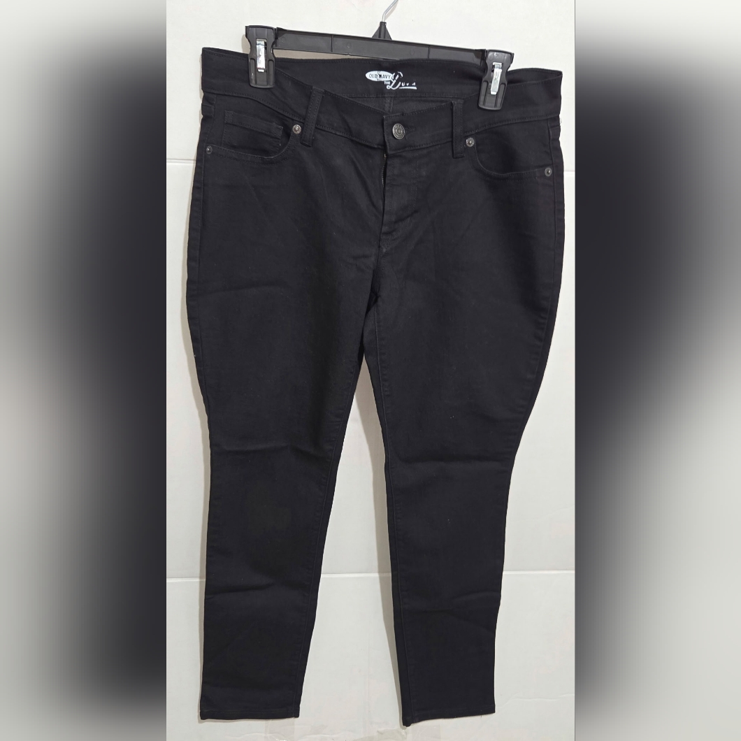 Woman's Jeans Old Navy Size 8 Short (Cotro)